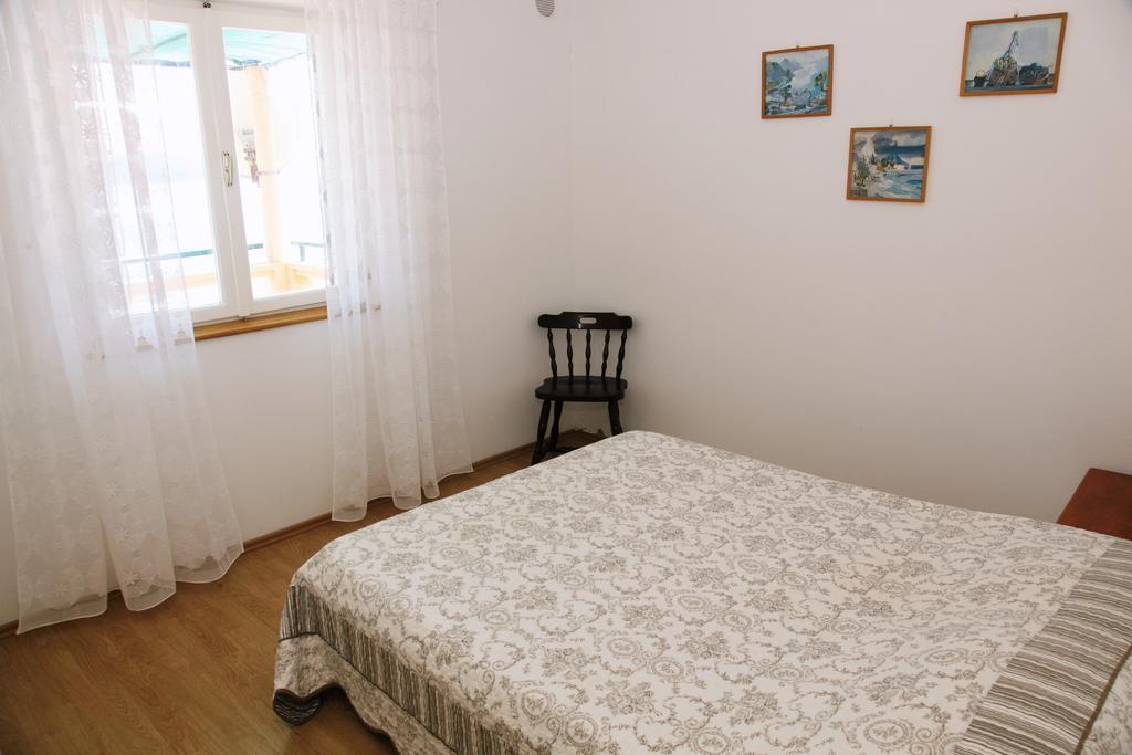 Apartments Gabrijela بريسبا الغرفة الصورة